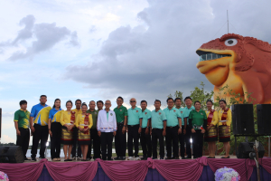 พิธีเปิดกิจกรรม kick off ออกกไลังกายเพื่อสุขภาพ "คนยโส Loe Fat แดนซ์กระจาย รอบเอวหาย สบายกายา"