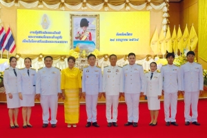 เทศบาลเมืองยโสธรร่วมพิธีเจริญพระพุทธมนต์และทำบุญตักบาตรพระภิกษุสงฆ์ สามเณร 74 รูป ถวายพระราชกุศลพระบาทสมเด็จพระเจ้าอยู่หัว เนื่องในโอกาสพระราชพิธีมหามงคลเฉลิมพระชนมพรรษา 6 รอบ 28 กรกฎาคม 2568