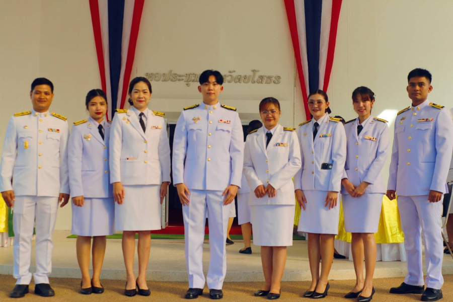 เทศบาลเมืองยโสธรร่วมพิธีทำบุญตักบาตรถวายพระราชกุศล เนื่องในวันคล้ายวันสวรรคต พระบาทสมเด็จพระบรมชนกาธิเบศร มหาภูมิพลอดุลยเดชมหาราช บรมนาถบพิตร 13 ตุลาคม 2568