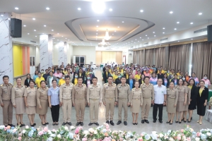 เทศบาลเมืองยโสธร ร่วมพิธีเปิดโครงการอบรมเชิงปฏิบัติการหลักสูตรการดูแลผู้สูงอายุขั้นกลาง จำนวน 70 ชั่วโมง ของกรมอนามัย ประจำปีงบประมาณ พ.ศ. 2568 จังหวัดยโสธร